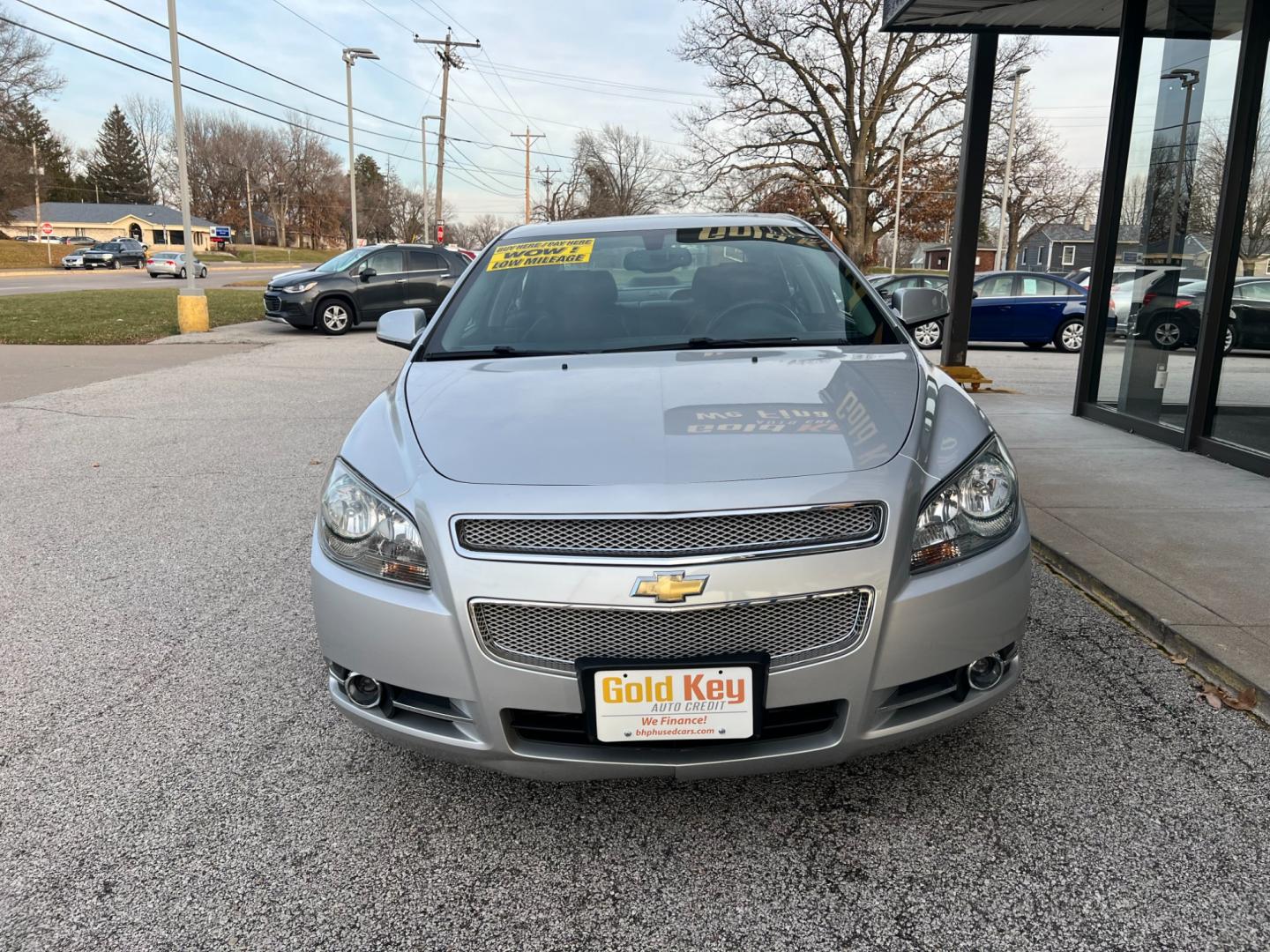 2011 Silver Ice Metallic Chevrolet Malibu LTZ (1G1ZE5EU7BF) with an 2.4L L4 DOHC 16V FFV engine, 6-Speed Automatic transmission, located at 1633 W Kimberly, Davenport, IA, 52806, (563) 323-5341, 41.559456, -90.598732 - Photo#2